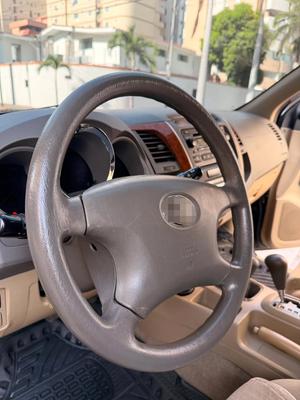 Toyota Fortuner 2011