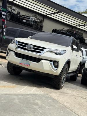 Toyota Fortuner 2020