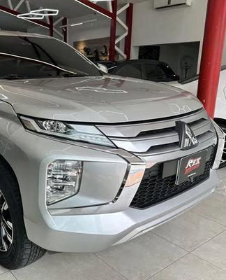 Mitsubishi Montero Sport 2022