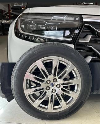 Ford Explorer 2025