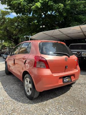 Toyota Yaris 2006