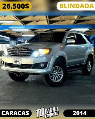 Toyota Fortuner 2014