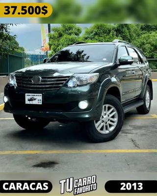 Toyota Fortuner 2013