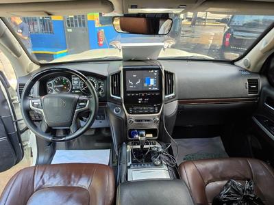 Toyota Land Cruiser 2016