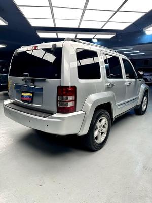 Jeep Cherokee 2011