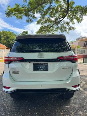Toyota Fortuner 2025
