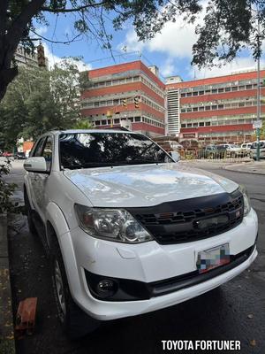 Toyota Fortuner 2014