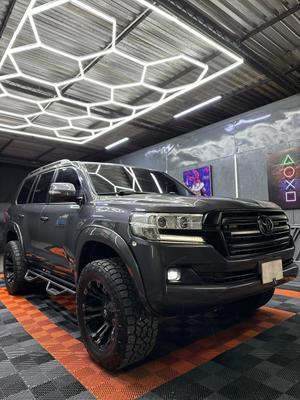 Toyota Land Cruiser 2016