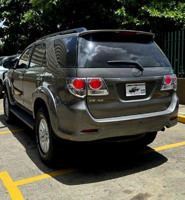 Toyota Fortuner 2017