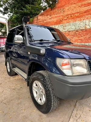 Toyota Meru 2009