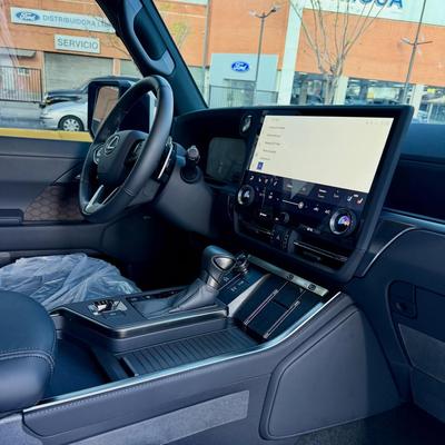 Lexus GX 2025