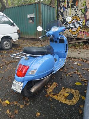 Piaggio Vespa Gran Turismo GT-200 2005