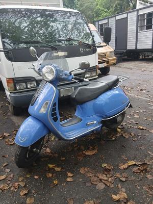 Piaggio Vespa Gran Turismo GT-200 2005