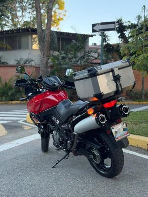 Suzuki V-Strom 1000 2014