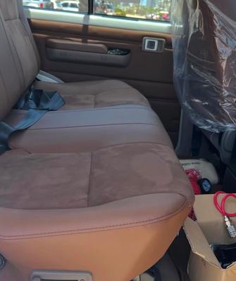 Toyota Land Cruiser 76 2025