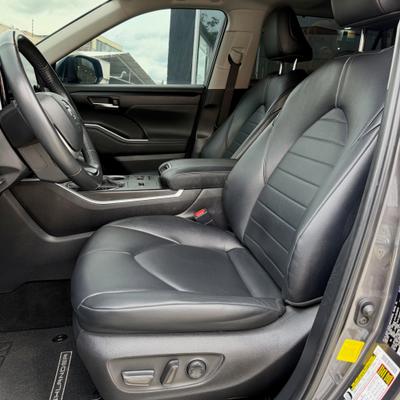 Toyota Highlander 2025