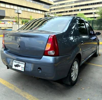 Renault Logan 2009