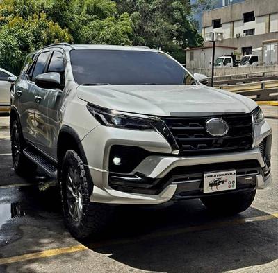 Toyota Fortuner 2025