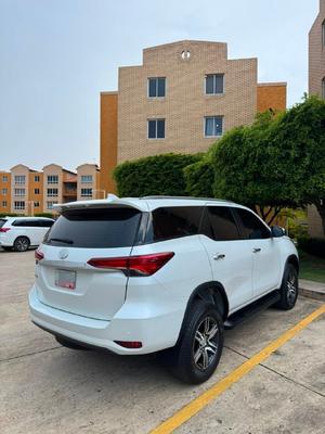 Toyota Fortuner 2024