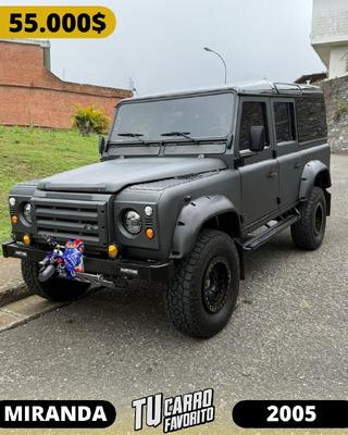 Land Rover Defender 2005