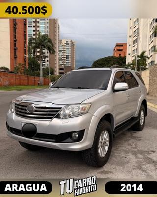 Toyota Fortuner 2014
