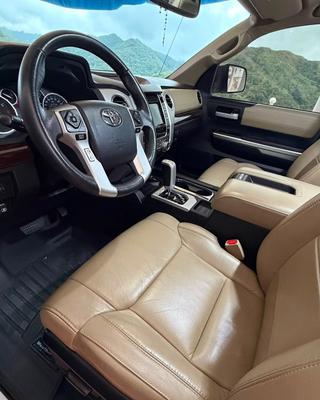 Toyota Tundra 2016