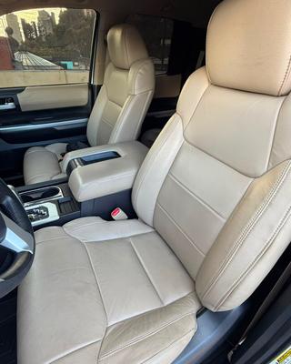 Toyota Tundra 2016