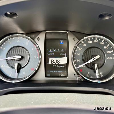 Toyota Hilux 2027
