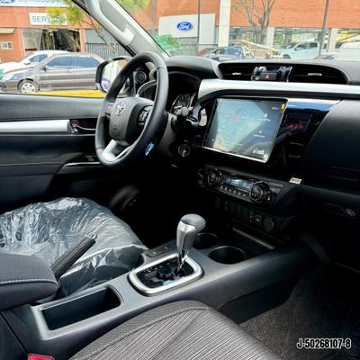 Toyota Hilux 2027