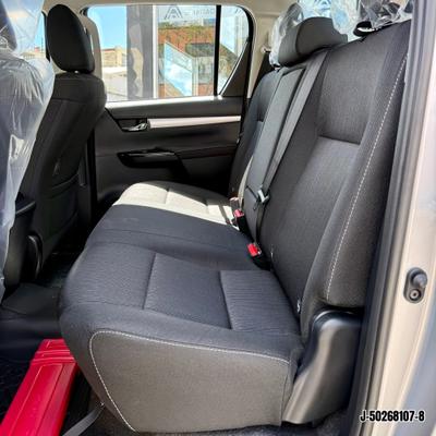 Toyota Hilux 2027