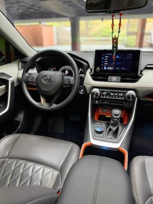 Toyota RAV4 2024
