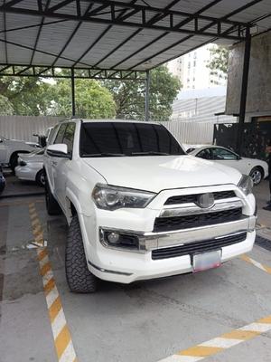 Toyota 4Runner 2014