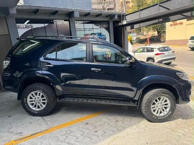 Toyota Fortuner 2013
