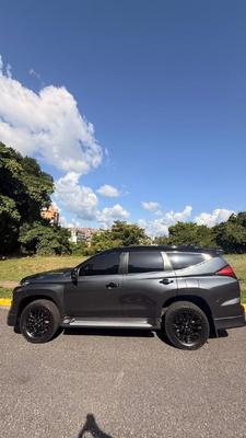 Mitsubishi Montero Sport 2023