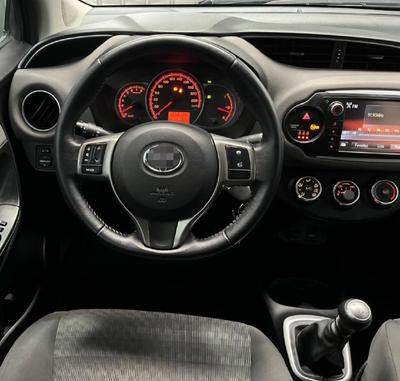 Toyota Yaris 2016