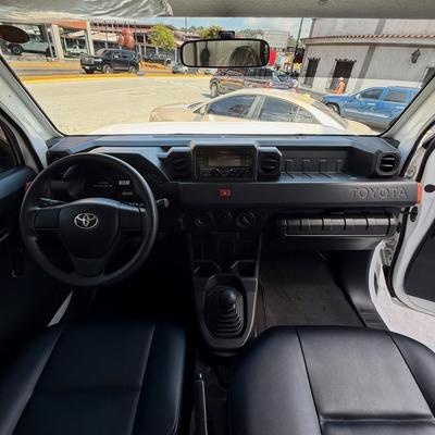 Toyota Hilux 2025