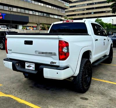 Toyota Tundra 2016