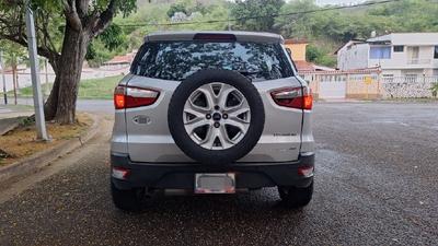 Ford EcoSport 2015