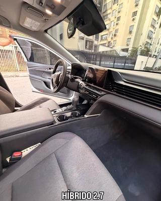Toyota Camry 2025