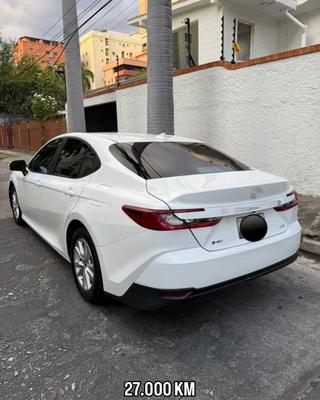 Toyota Camry 2025