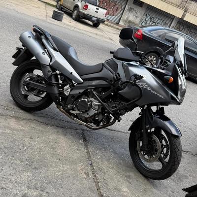 Suzuki V-Strom 650 2009