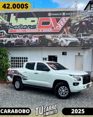 Mitsubishi L200 2025