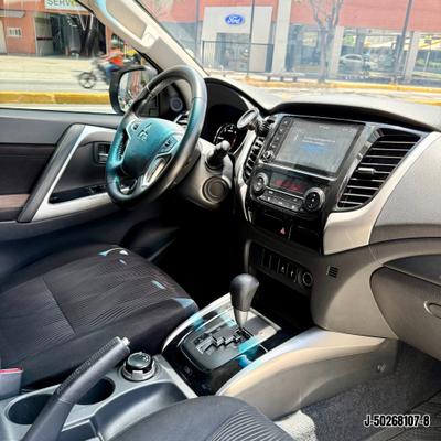 Mitsubishi Montero Sport 2023