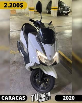 Suzuki Burgman Street 2020