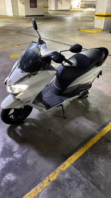 Suzuki Burgman Street 2020