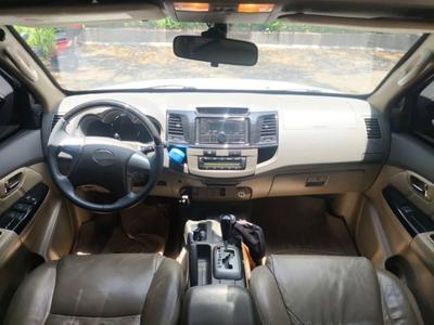 Toyota Fortuner 2012
