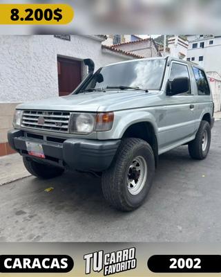 Mitsubishi Montero 2002