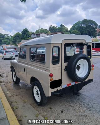 Land Rover Series III 1973