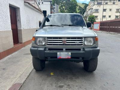 Mitsubishi Montero 2002