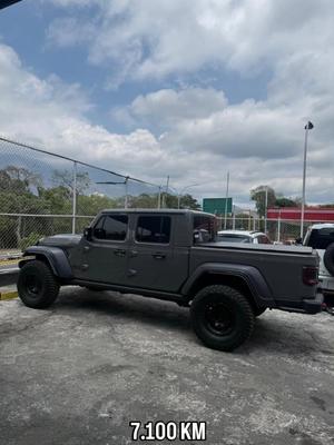 Jeep Gladiator 2023